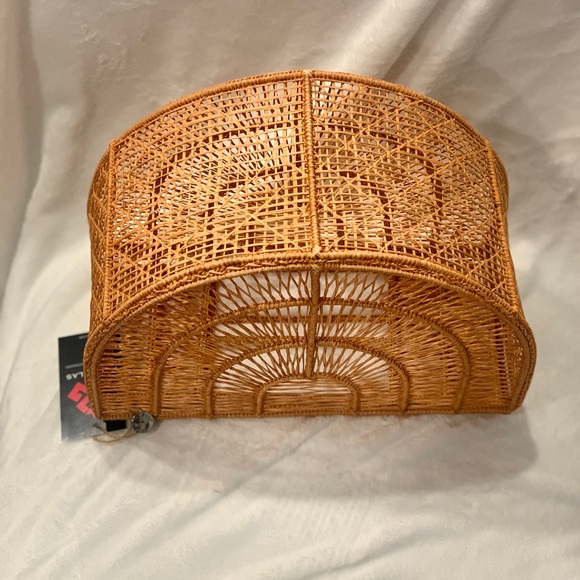 Luxchilas Half Moon Iraca Straw Bag, NWT! - Picture 8 of 12